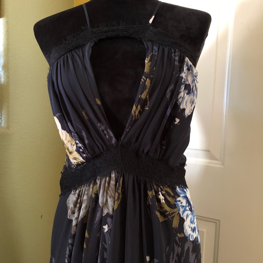 Jill Stuart Maxi Cutout Dress - Picture 7 of 16